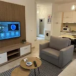 Sibora\'S Apartment